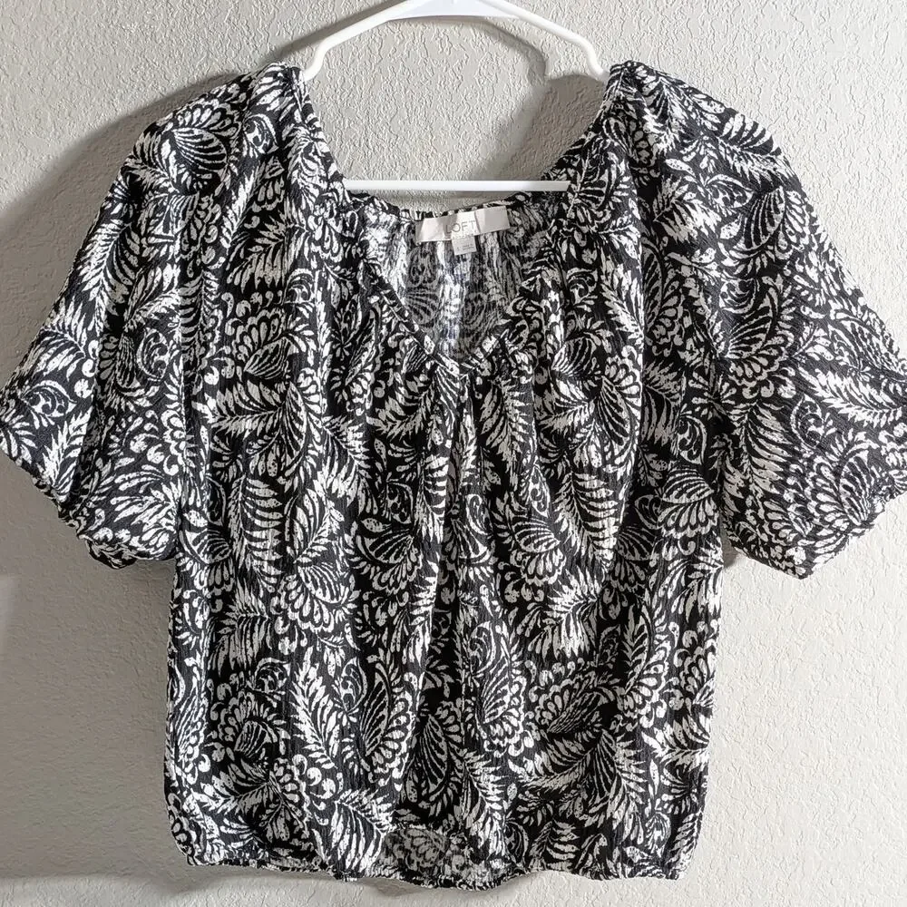 LOFT Black & White Textured‎ Botanical Puff Sleeve Blouse Size Small